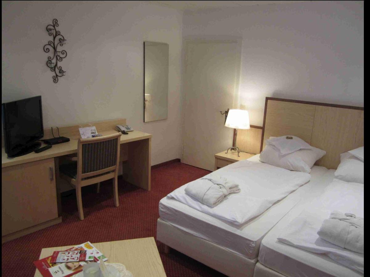 Wellnesshotel Buergerstuben فيلنغن المظهر الخارجي الصورة